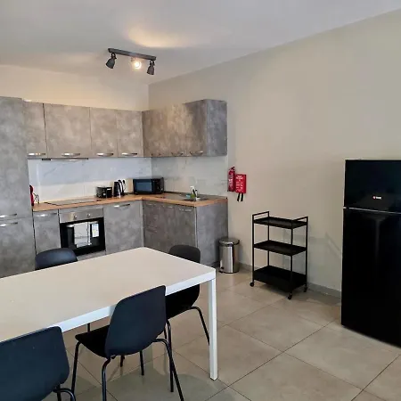 Apartment Modern Spacious 3br In St. Paul's Bay